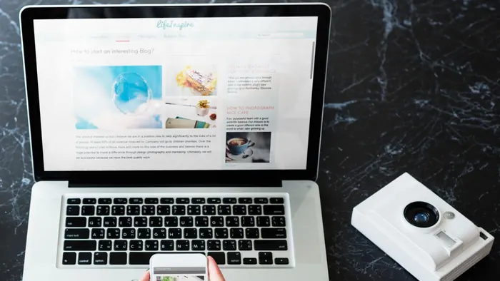 Faut-il encore créer un site internet ou tout miser sur les réseaux sociaux ?